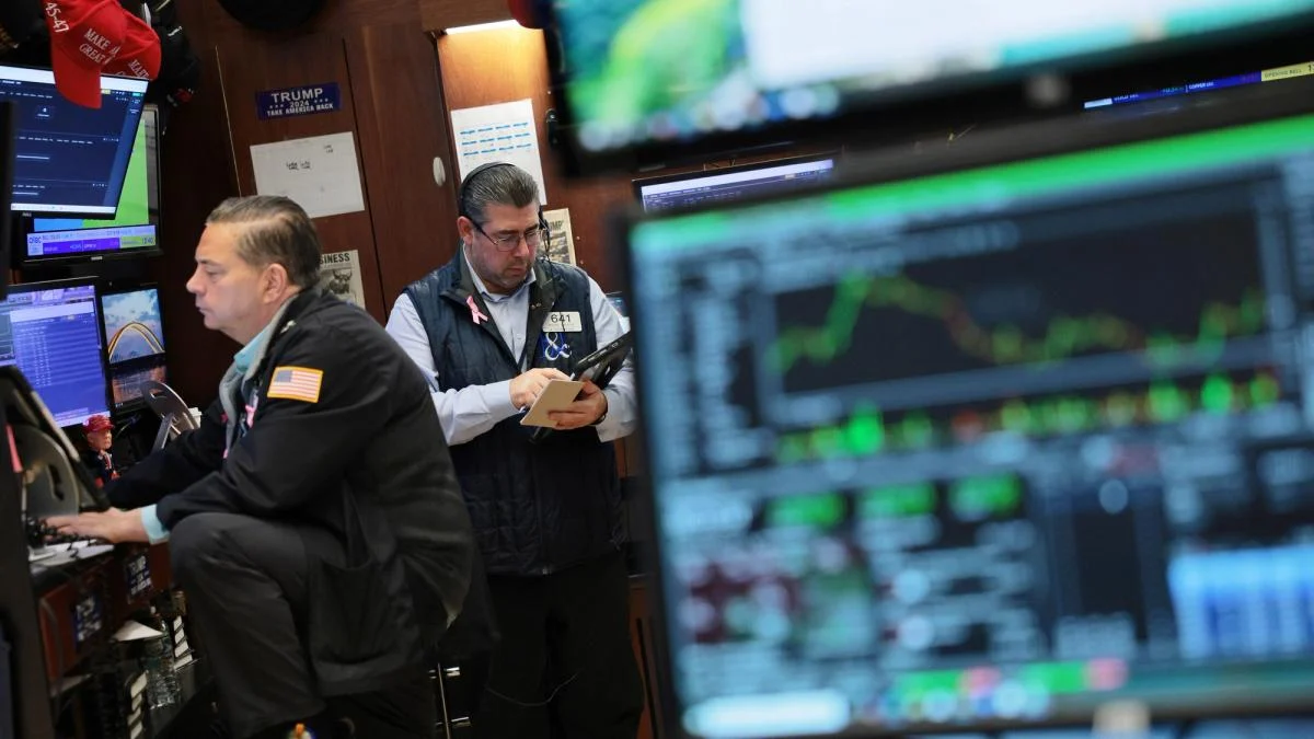 Strategy, Strive Balance Bitcoin Buys With Preferred Stock Dividends