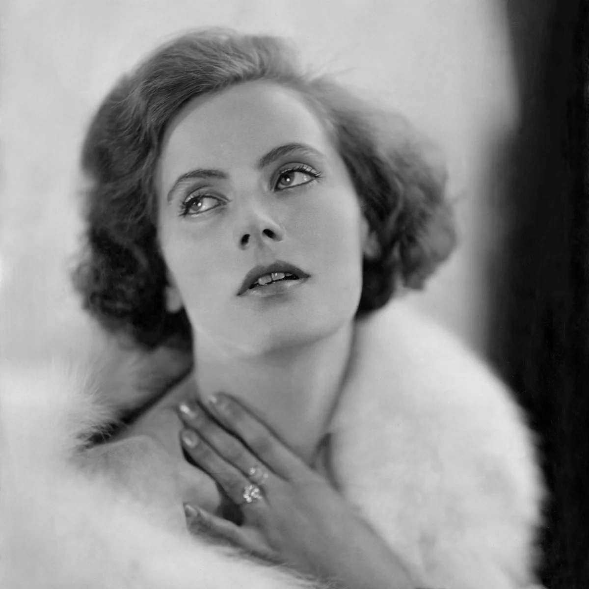Swedish Company Uses AI Likeness of Greta Garbo in Ad