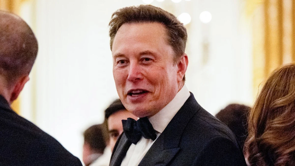 Tesla Plans Next-Generation Roadster Reveal After Almost Decade of Delays