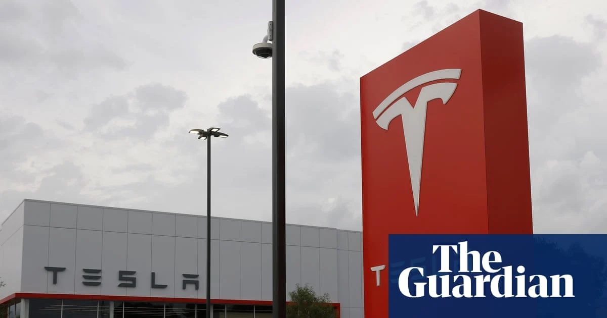 Tesla Weighs Spacex Merger as Musk Floats Potential Deal