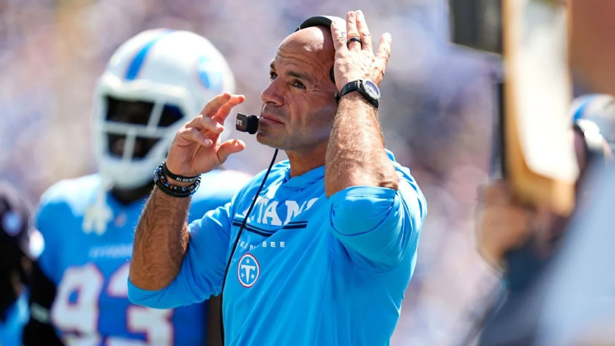 Titans CEO Apologizes to Fans, Backs Saleh and GM