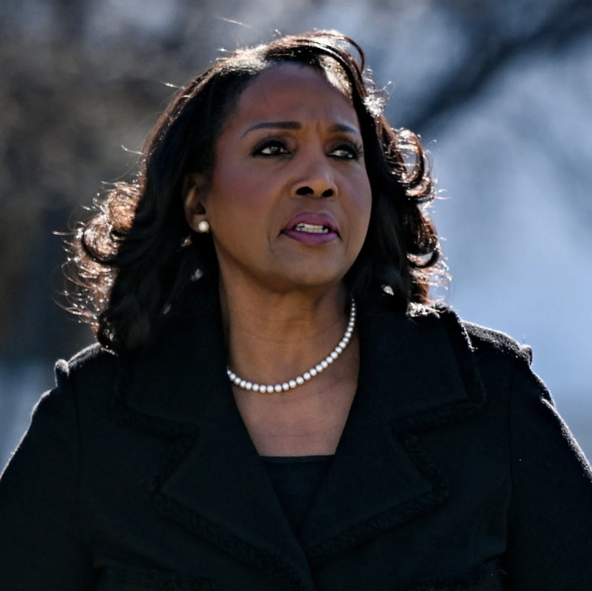 Trump Orders White House Inquiry Into Fed Governor Lisa Cook