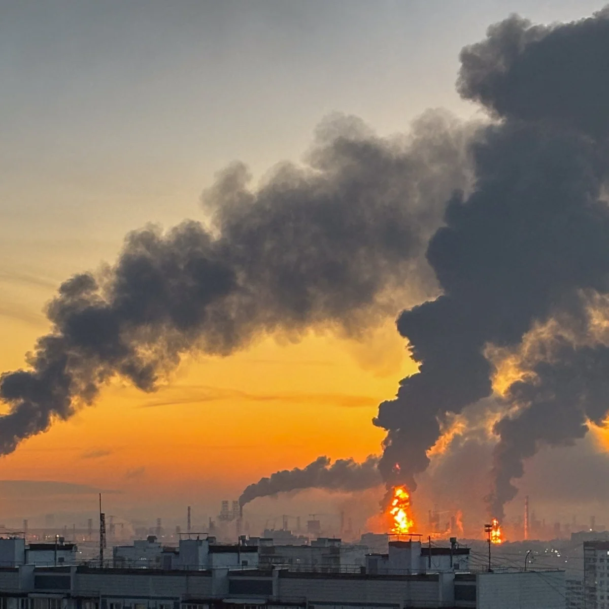 Trump Moves to Buy Russian Diesel Amid Ukraine Refinery Pressure