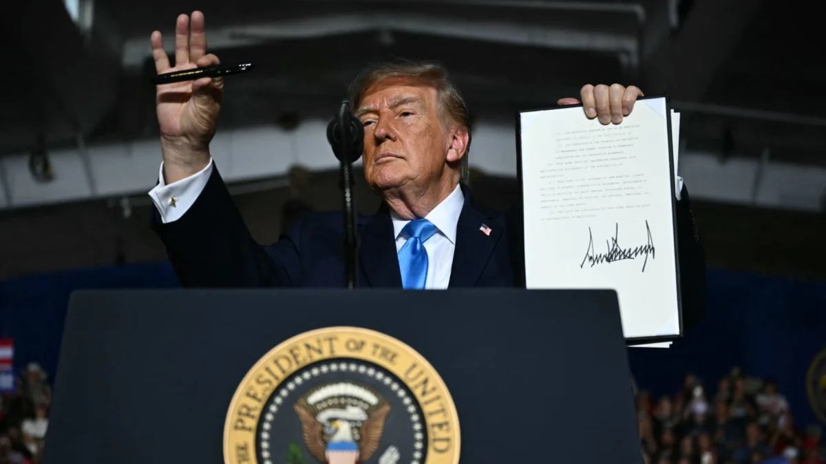 Trump Executive Order Targets Mortgage Insurance and Refinance Costs