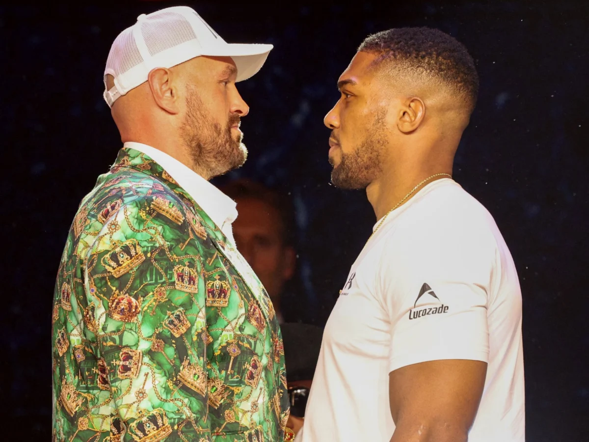 Tyson Fury vs Anthony Joshua Fight Confirmed, but Bout Timing Questioned