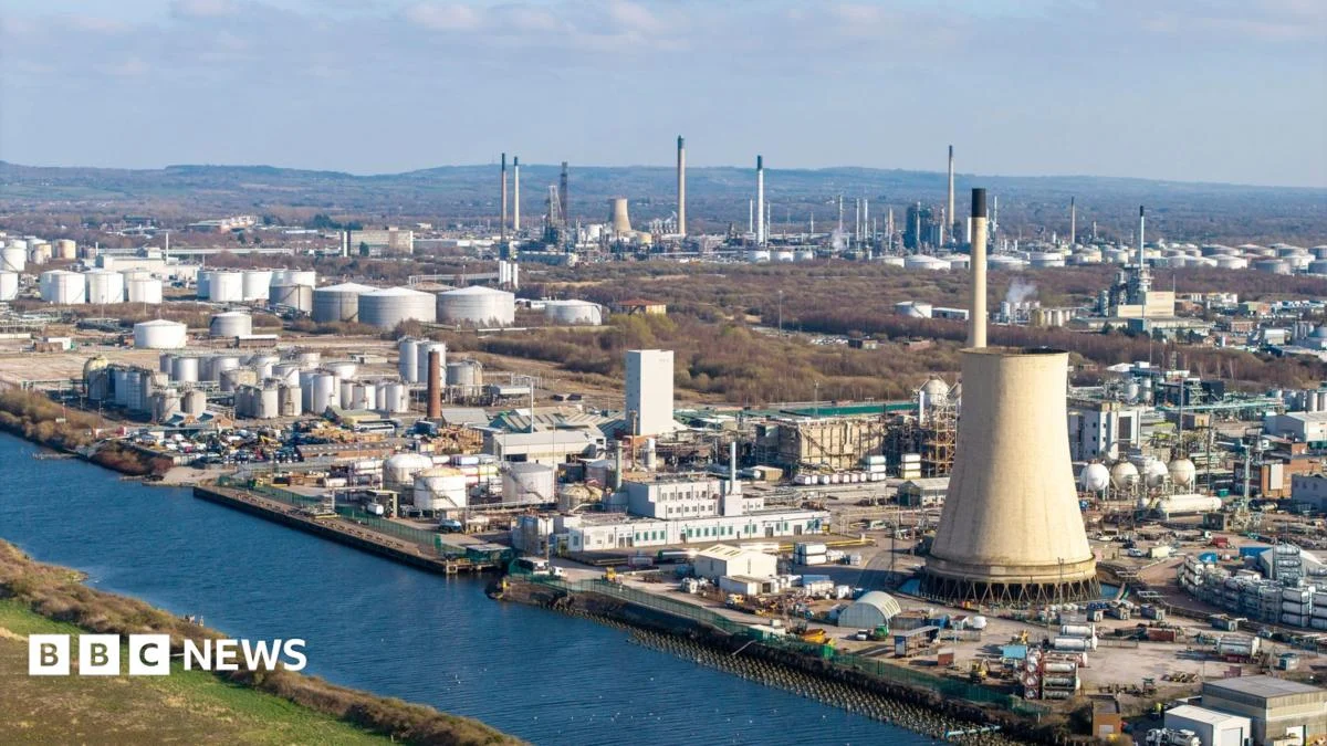 UK Oil Refinery Repeatedly Exceeded Toxic Pollution Limits, Documents Show