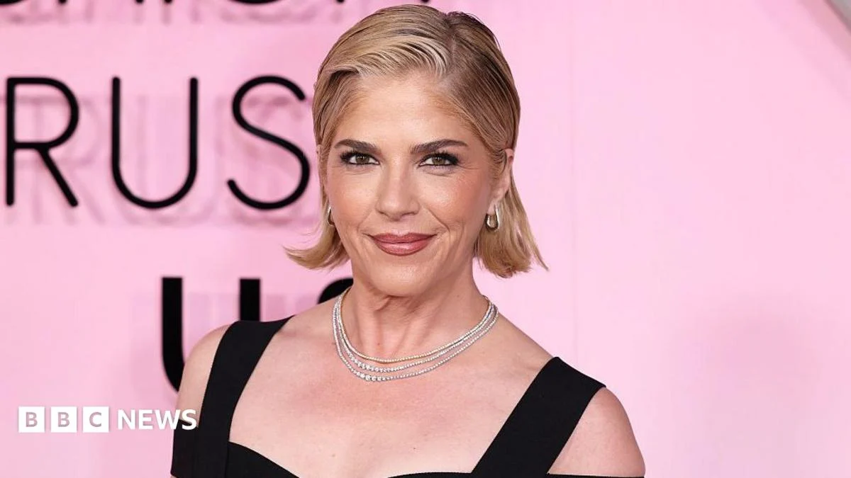 Selma Blair Arrested After Alleged In-Flight Incident