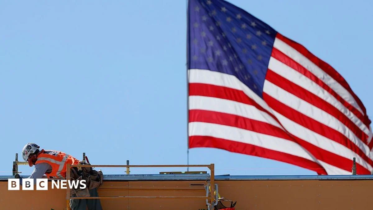 US Jobs Market Slows Hiring Before Midterm Elections