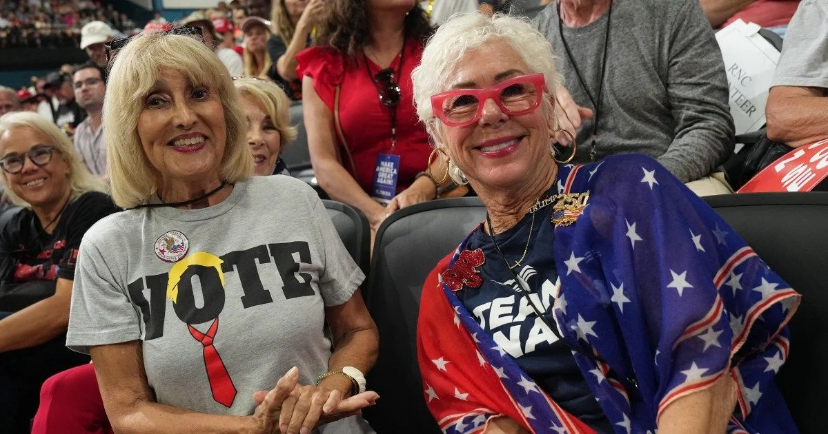 US Midterms Nearing: Early Voting Surpasses 43 Million as Polls Show Democrat Lead
