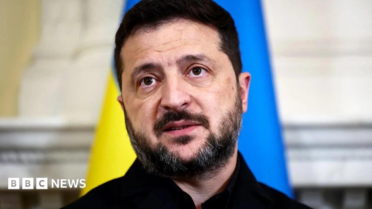 Ukraine to Restart Strikes on Russian Oil Refineries, Zelensky Says
