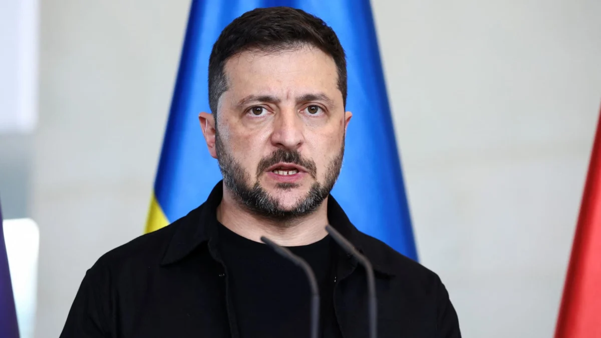Ukraine to Strike Russian Refineries Over Putin Doctrine, Zelenskyy Says