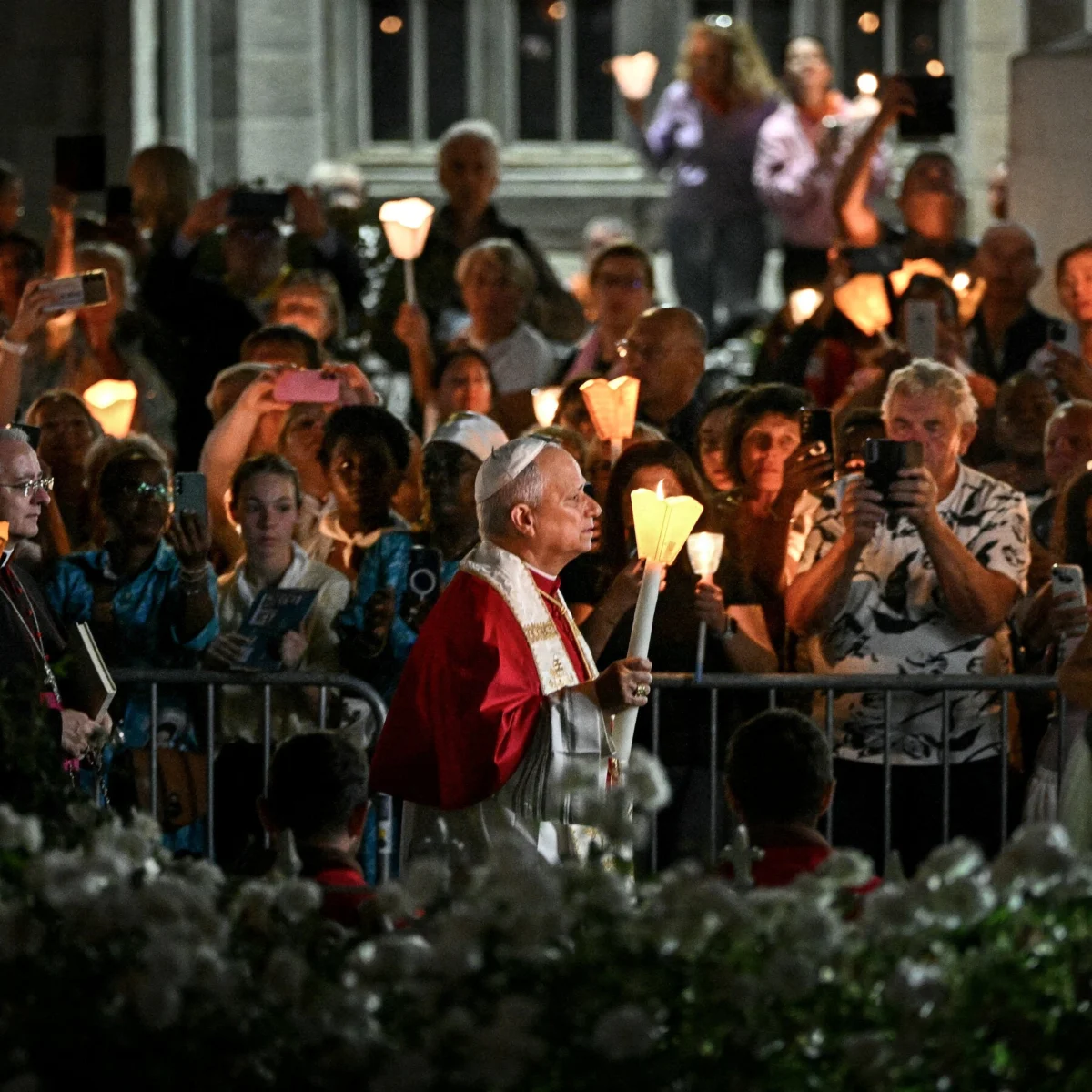 Pope’s Health Disclosure Fuels Vatican Transparency Debate