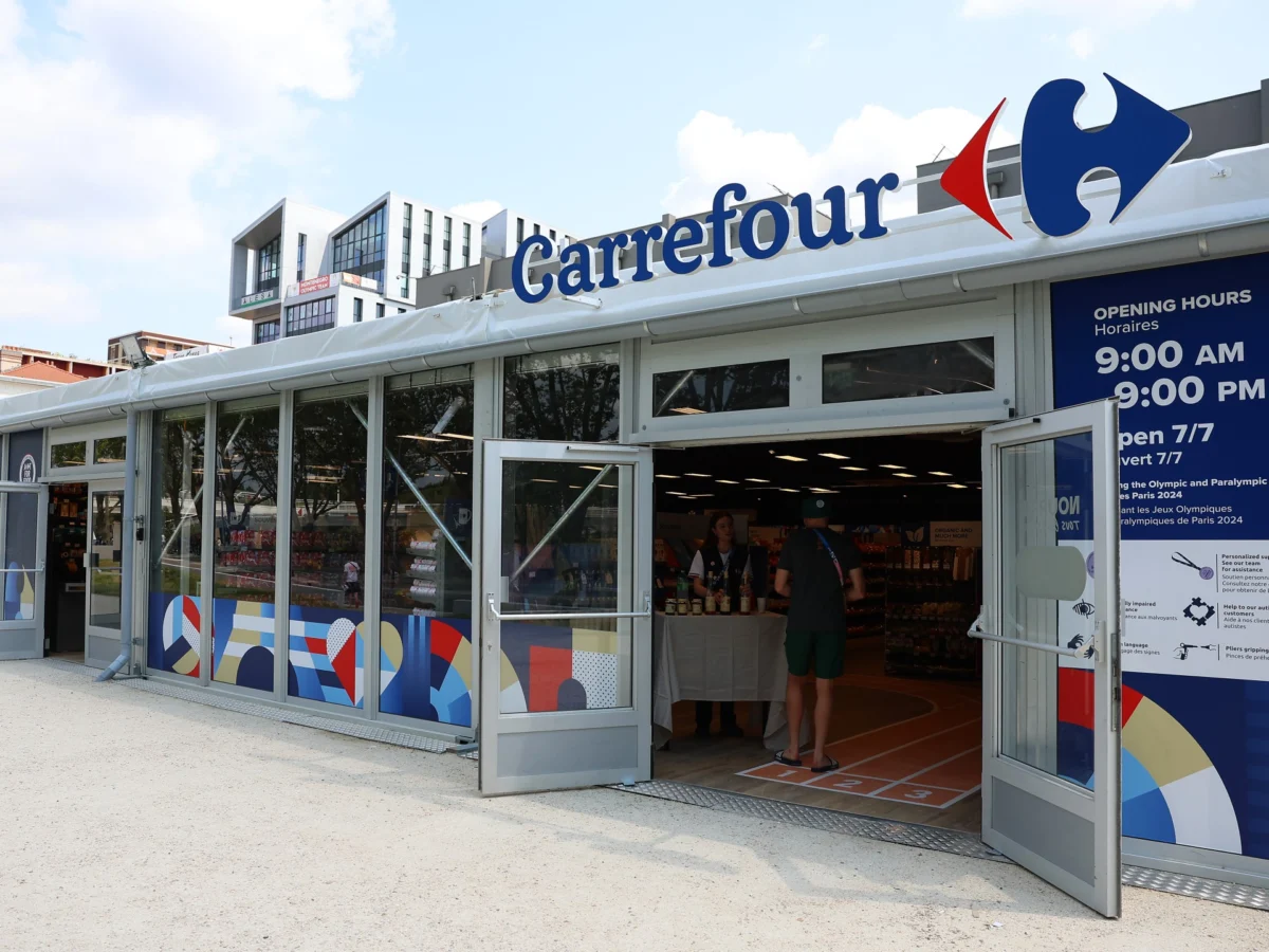 Cyberattack Disrupts French Supermarkets, Spoils Food in Refrigeration Systems