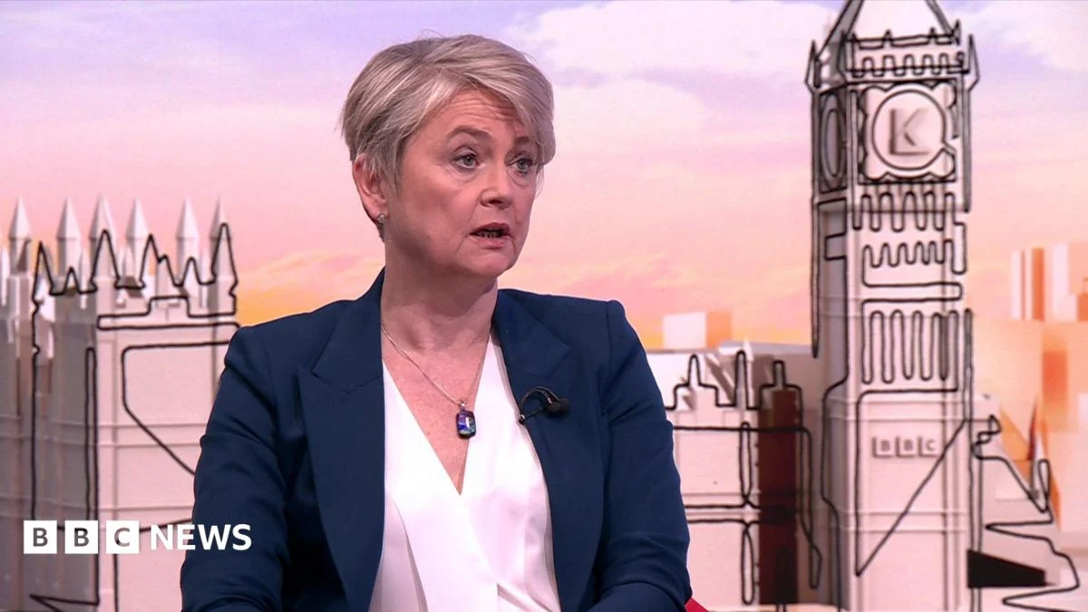 Health Secretary Urges Action to End Corridor Care for Children
