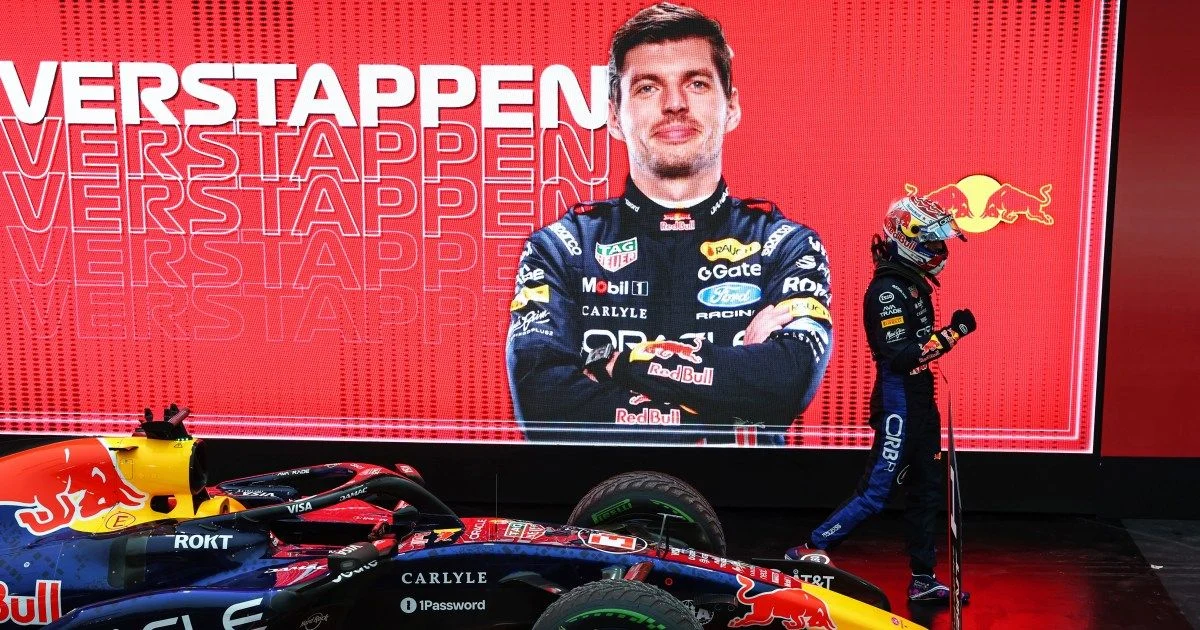 Verstappen Wins Singapore GP Sprint Ahead of Hamilton