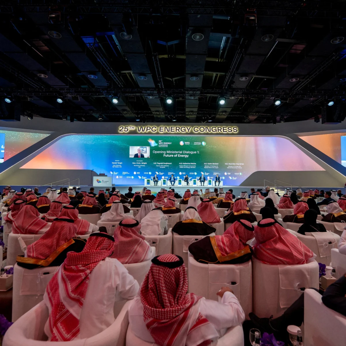 Saudi Oil Summit Proceeds Amid Regional Tensions
