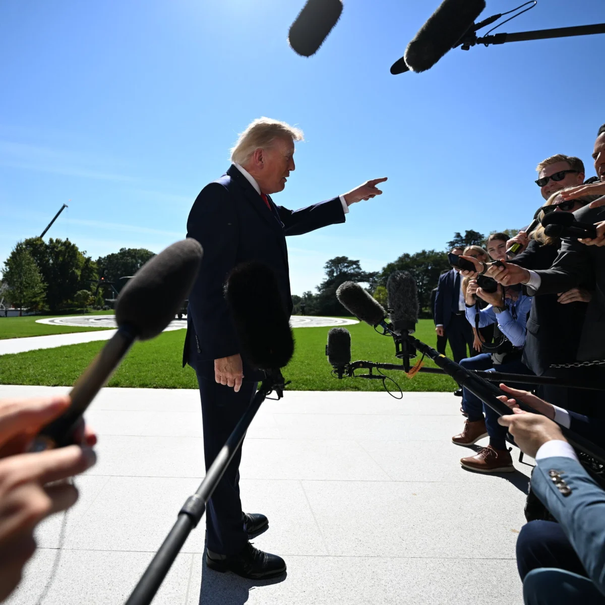 White House Defends Barring News Outlets From Coverage