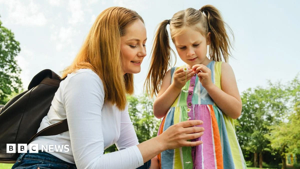 Childhood Exclusion From Party Invites Sparks Parental Dilemma