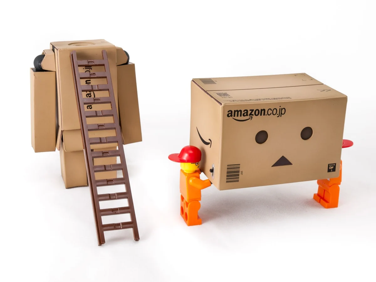 Amazon Makes Fresh Job Cuts, Mainly in Retail Division