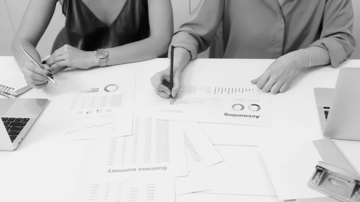 AI Job Cut Returns: Key Considerations for Rehired Workers