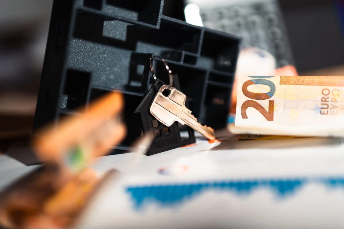 German Home Prices Stagnate as Interest Rates Pressure Market, Data Shows
