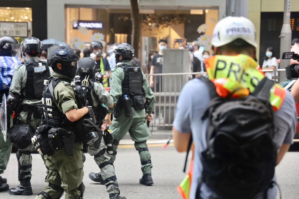 Hong Kong Leader Apologizes for Fatal Fire, Vows Policy Reforms