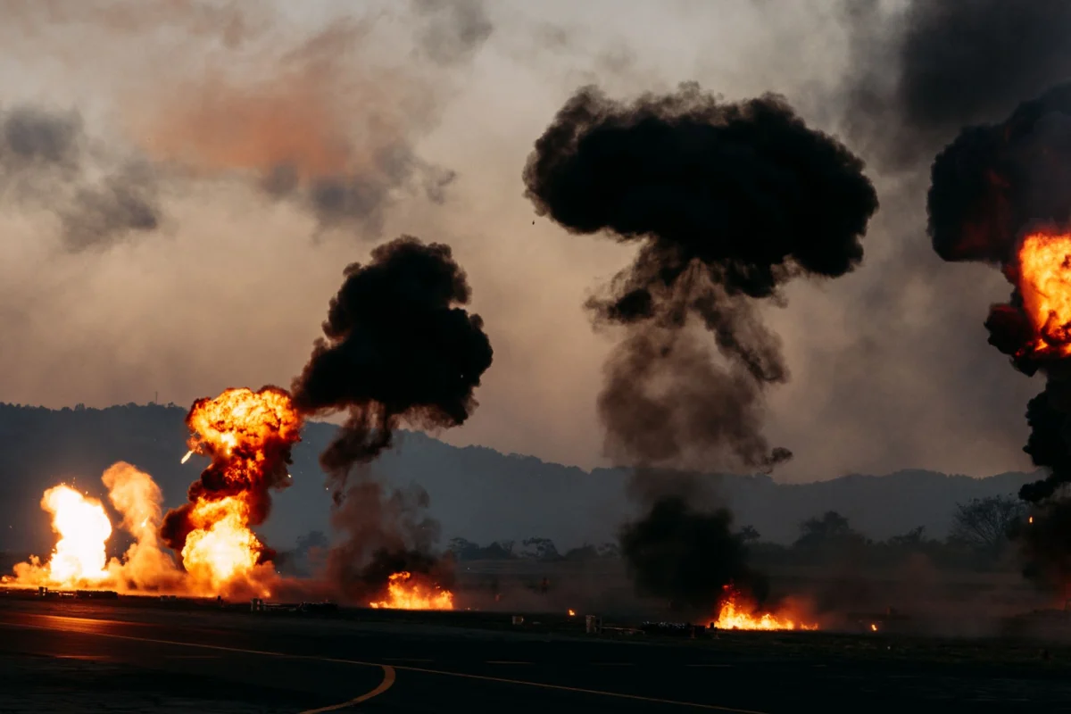 Houthi Attack Near Yemen Government Palace Kills 2, Says AP