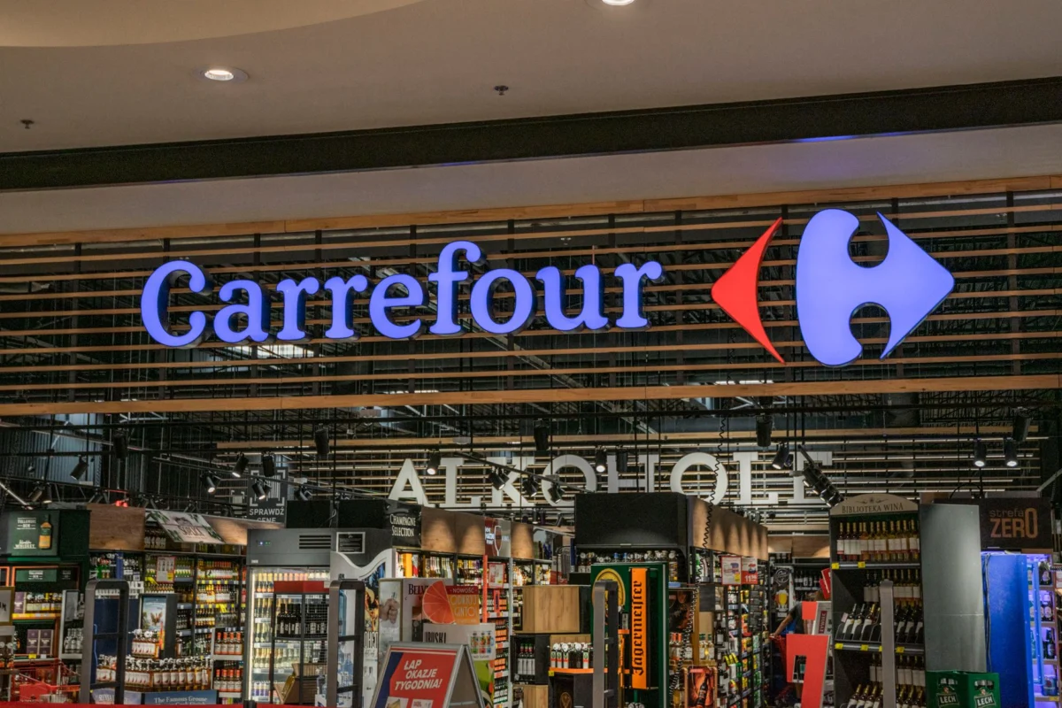 Carrefour to acquire Codifrance from Colruyt in supermarket deal