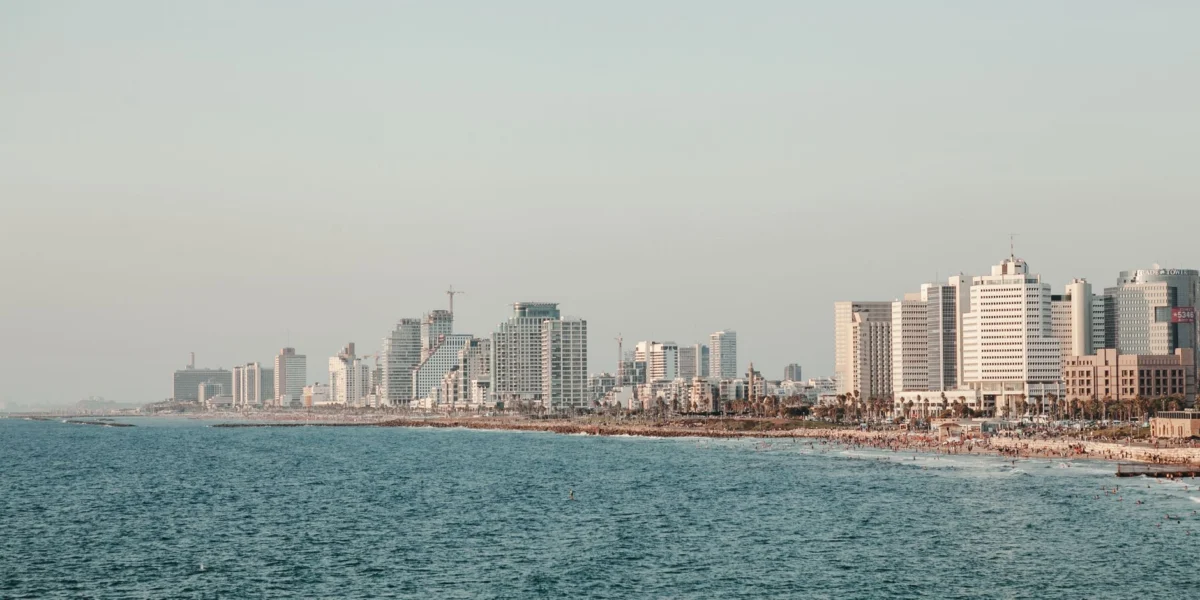 AP News Reports on Tel Aviv Coverage via Google News